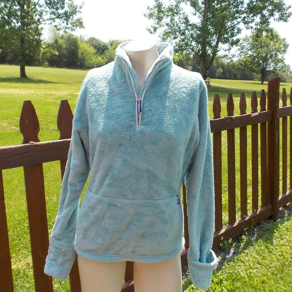 north face fuzzy quarter zip